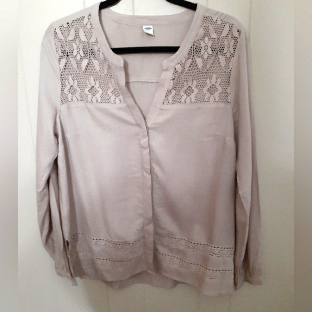 Old Navy Women's Top NWOT Size Medium